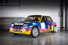 Renault Clio Bonnet