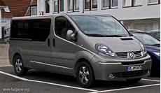 Renault Trafic Bumper