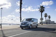 Renault Trafic Windscreen